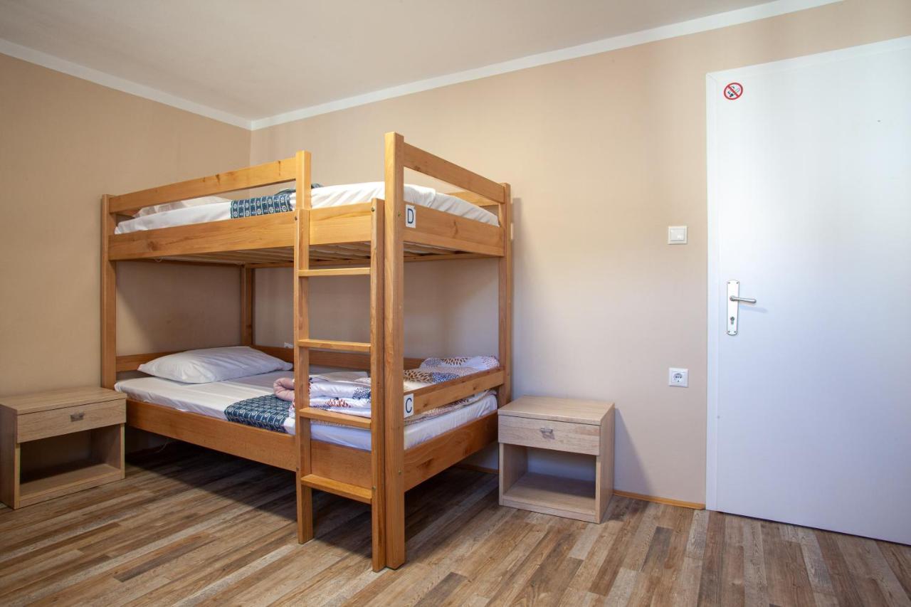 Hostel Adriatic Piran (Adults Only) Екстериор снимка