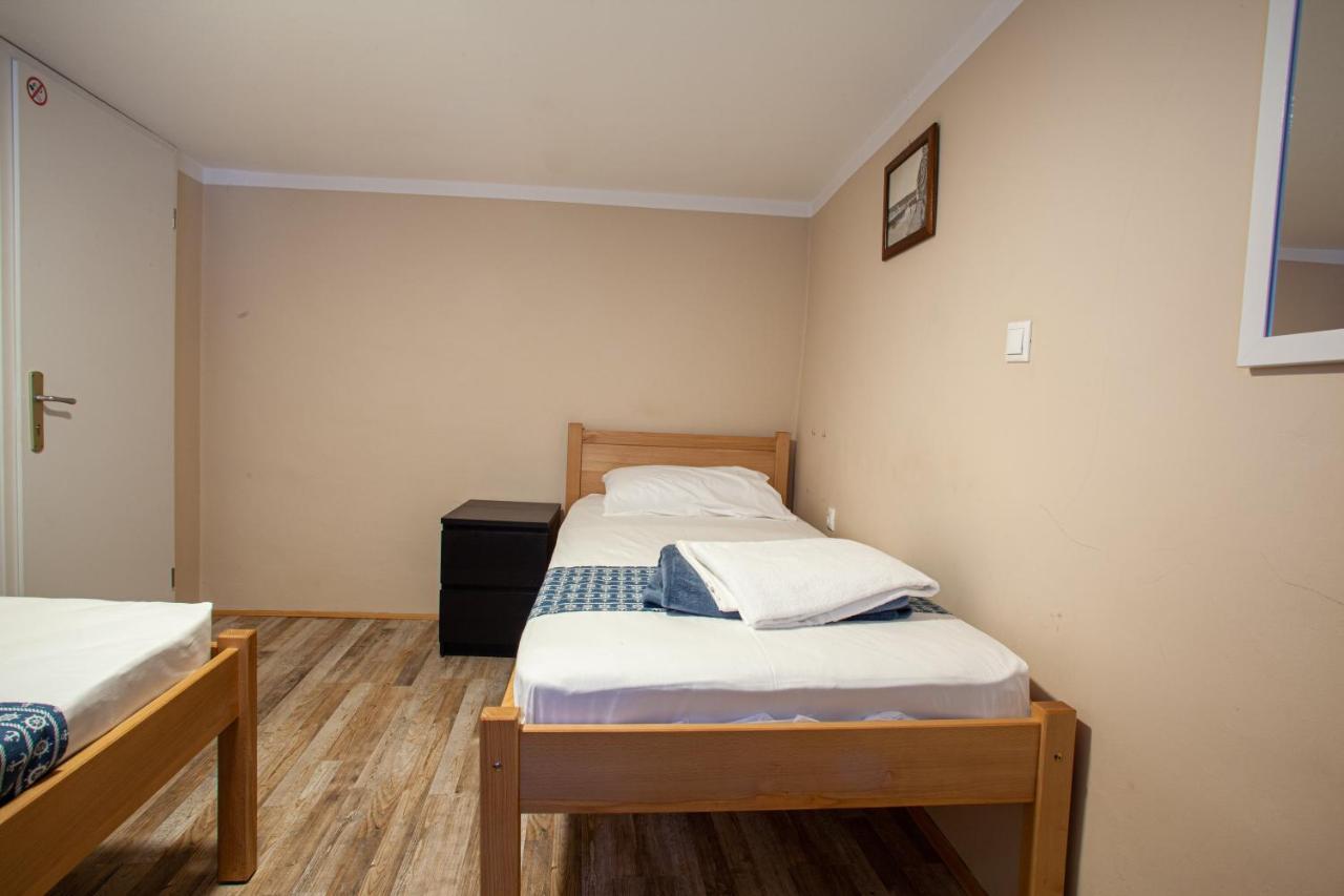 Hostel Adriatic Piran (Adults Only) Екстериор снимка