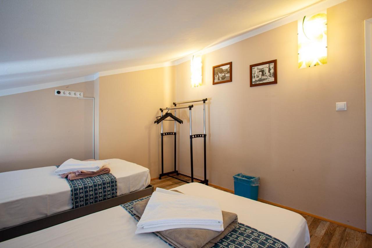 Hostel Adriatic Piran (Adults Only) Екстериор снимка
