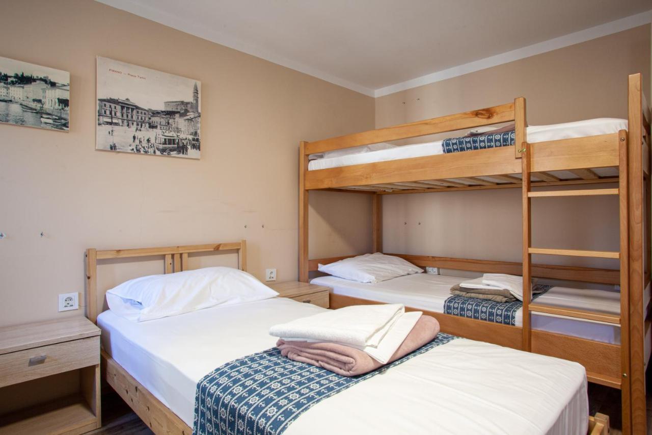 Hostel Adriatic Piran (Adults Only) Екстериор снимка