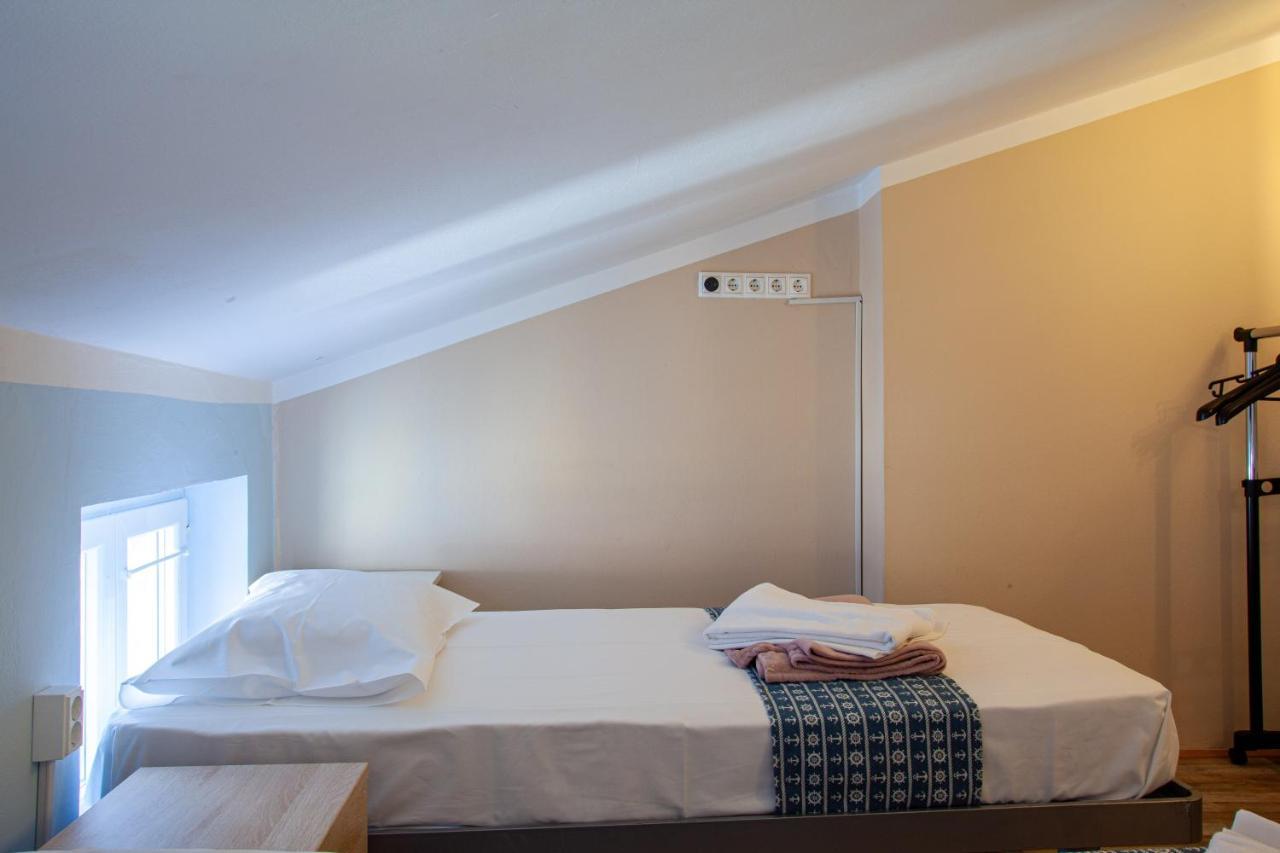 Hostel Adriatic Piran (Adults Only) Екстериор снимка