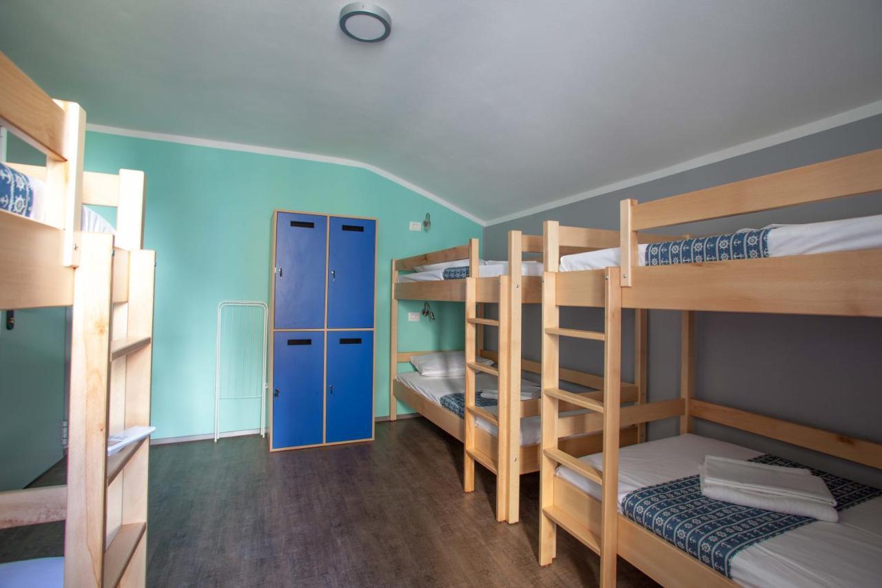 Hostel Adriatic Piran (Adults Only) Екстериор снимка