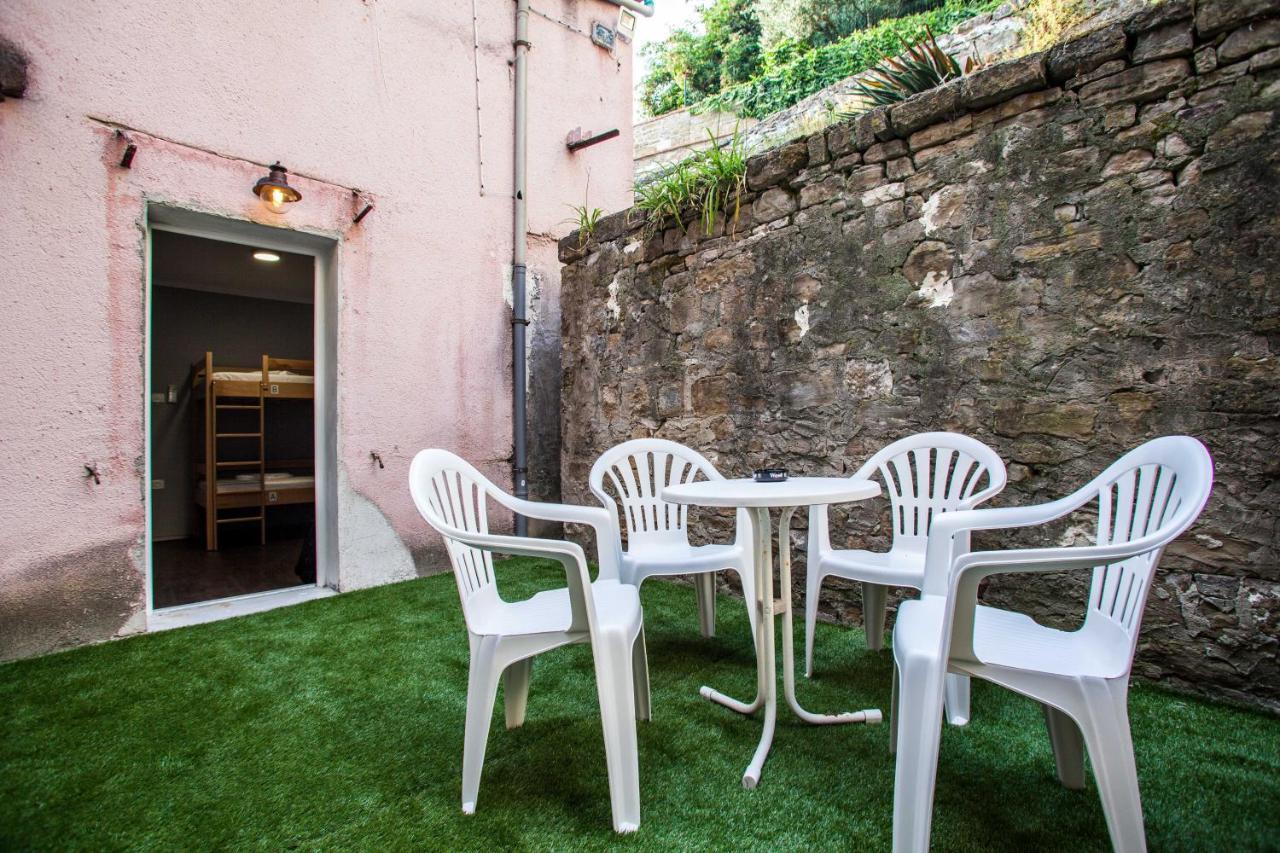 Hostel Adriatic Piran (Adults Only) Екстериор снимка